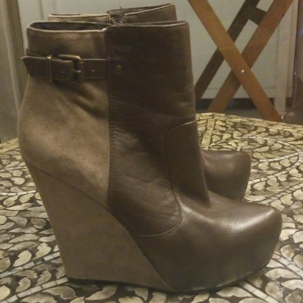 Booties - Picture 2 of 4